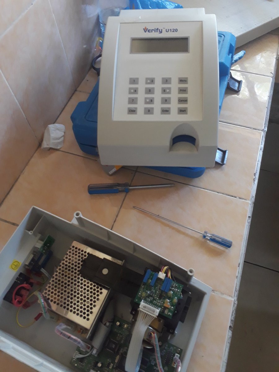 nur_nuruddin's tweet photo. Happy Sunday
Nge service
Dandan alat
Tes urine nya nanti dulu ya, kan alat nya lagi di perbaiki ๐
#urineanalyzer
#tekmed https://t.co/ffM6PtNAa4