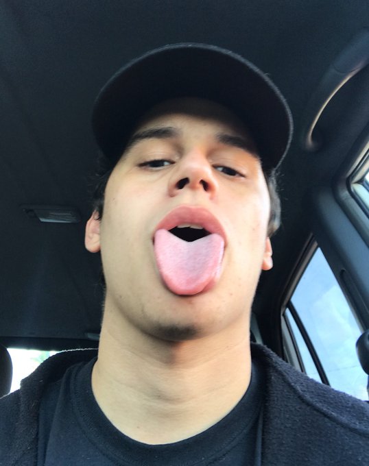 I kinda look good here https://t.co/HGz5IPgGjy