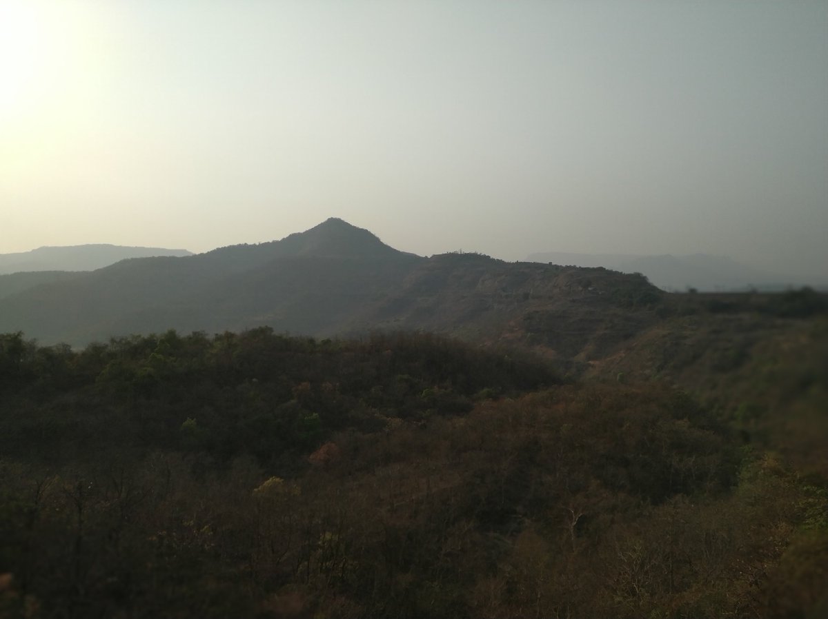 Adventure_Plane's tweet photo. #trekking in #SahyadriHills #Pune #AdventureAnimal #Nature https://t.co/E4Zr6Q29D5