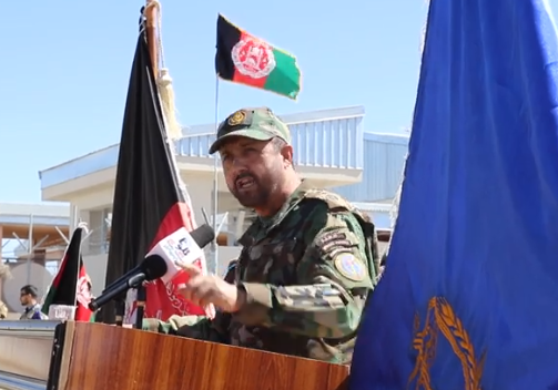 gowharbegom's tweet photo. from air and land we attack the enemy to support you. we have the support of commander, elders and society because this is our home and we are defeating from it.
203rd Corps Commander, MG Dadhan Lawang .
#ANDSF
#StrongANA
#AfghanSpecialForce
#OppotunityForPeace
#Afghanistan https://t.co/hoRyPZ1TVA