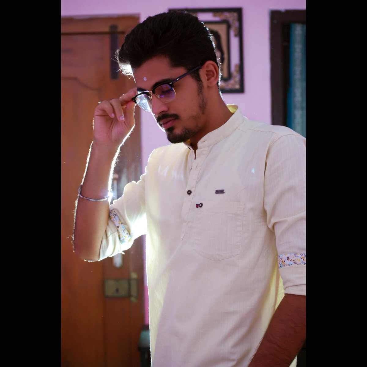 NavanOfficial's tweet photo. #NewProfilePic https://t.co/0xcMzpRWmZ