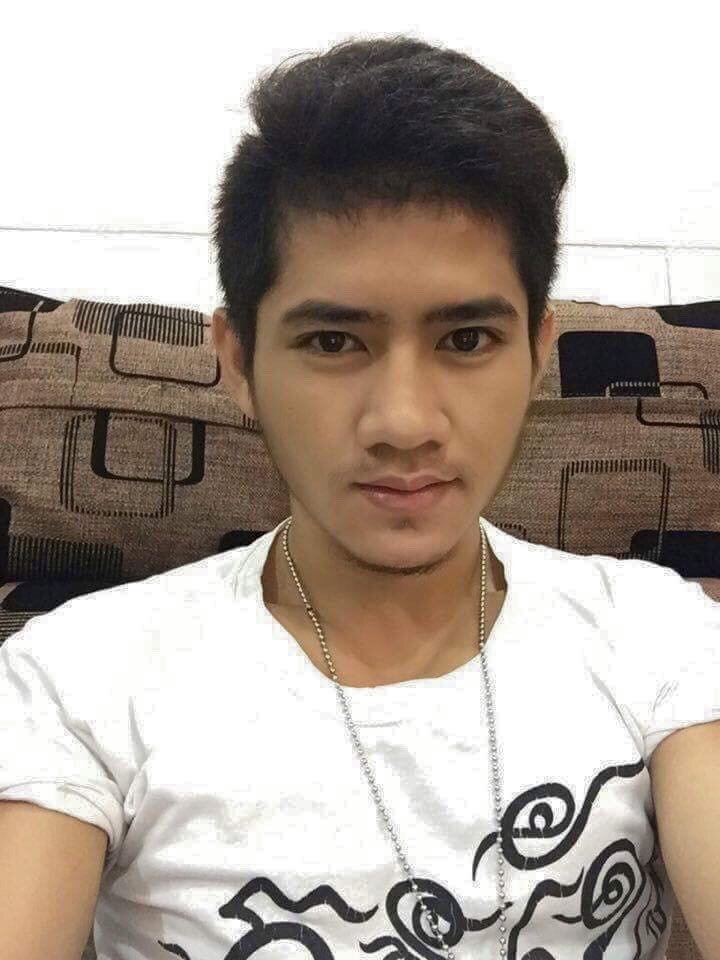 vanapp2's tweet photo. @NaraloveT ខ្មែរតេី https://t.co/AHgIxnLyum