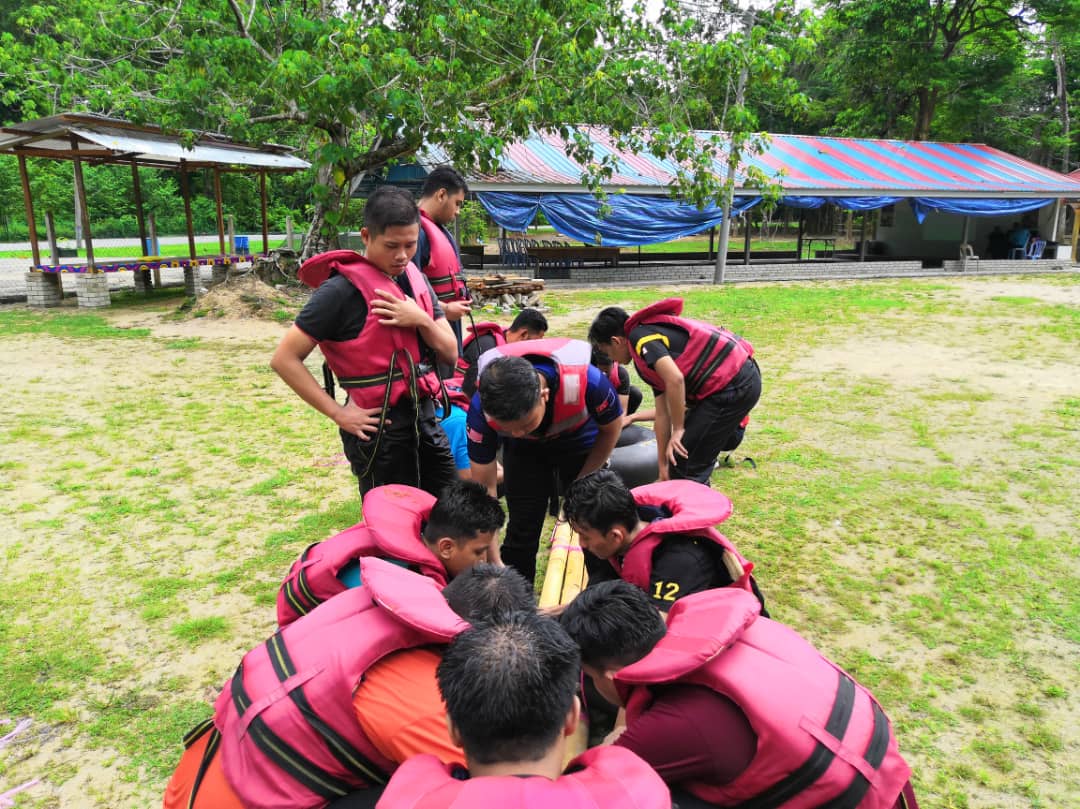 DIBAJohor's tweet photo. 5 - 6 April 2019

Team Building DIBA ✨ https://t.co/gpC7fNYjN8