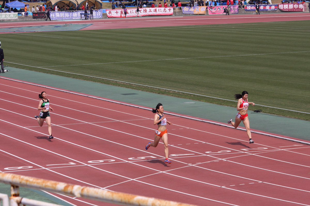 ট ইট র Daapiyo 県記録会 女子0m 1組 1 0 佐藤瑠歩 法政二高 24 86pb 2組 0 9 佐藤葵 法政二高 25 42 3組 1 3 松崎梨奈 光明相模原高 25 85 4組 2 1 南里菜 平塚江南高 25 60w