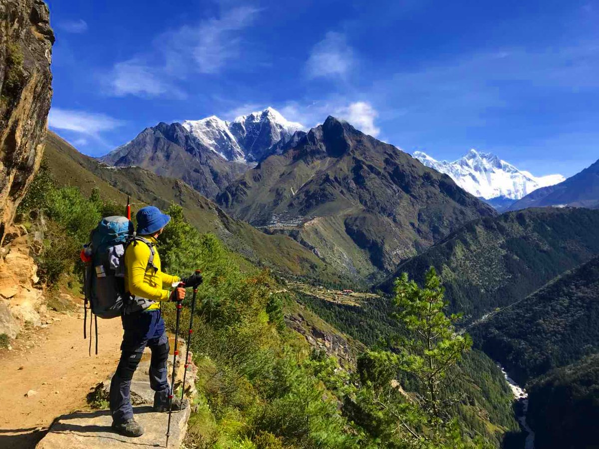 nepalguidesubas's tweet photo. Everest Base Camp Trekking 
#everest2019 #everest #base #camp #Trekking #travel #nepal #travelalone 
#treks #Stephimalayatrek #stepbystep 
#stephimalaya #gonepal  #photography #tabuche #kyangjuma https://t.co/aGHcpN08yf