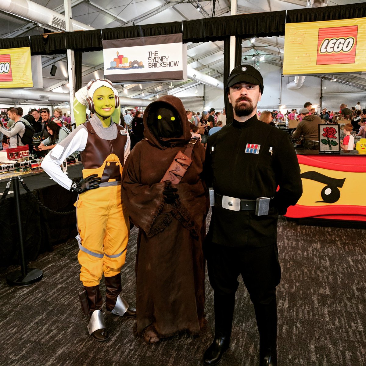SydneyBrickShow's tweet photo. Big thanks to the cosplayers from @501scg and @officialrebellegion for visiting the show and entertaining the crowds!

#sydneybrickshow #lego #legoshow https://t.co/SghNaqzWFD