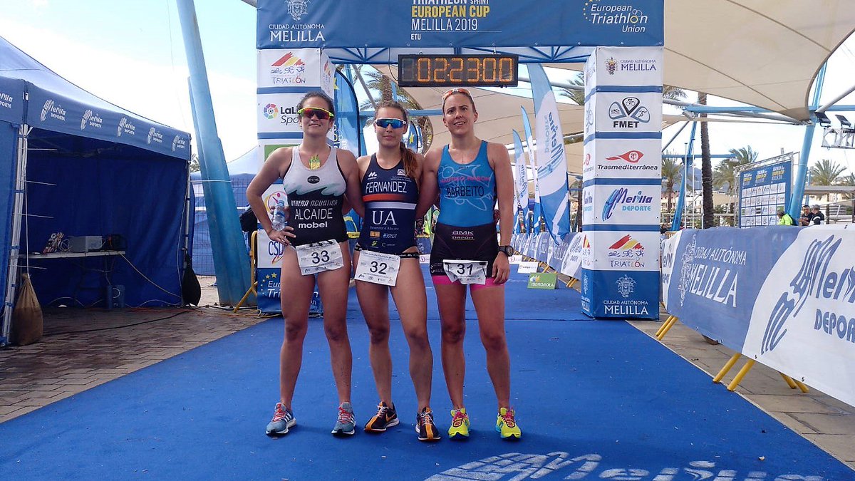 TRIATLONSP's tweet image. Andrea Fernández gana en #Melilla el primer clasificatorio para el Campeonato de #España de #Triatlón. Irene Alcaide segunda, Marta Barbeito tercera. #SomosTriatlon #FETRIMelilla