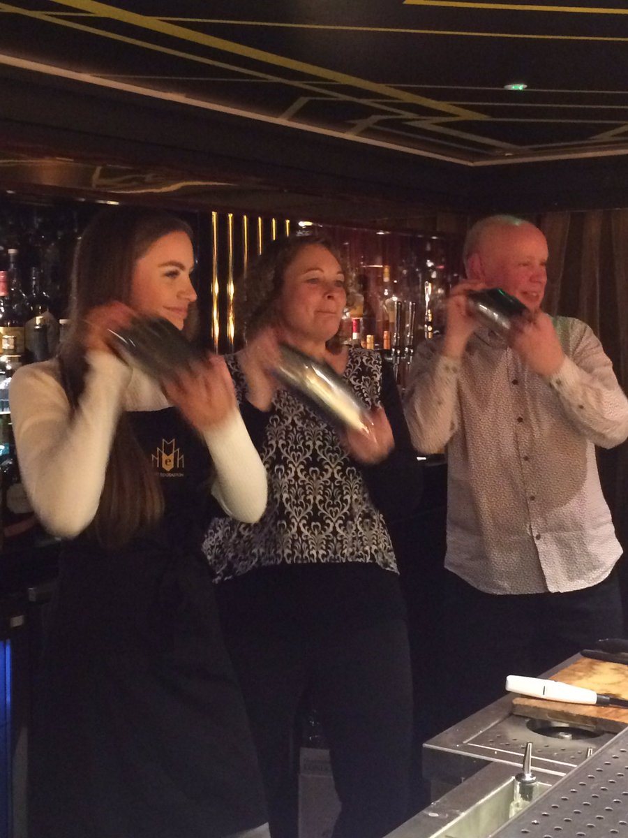 wildethingpr's tweet photo. Family shake-up @TheEdgbaston #cocktail masterclass yesterday 🍸birthday girl looking at home behind the bar! Thanks to Matt and the team for making it a really fun day 🎉@OMalleyJayne @LifeAtEdgbaston @Cocktailsinthec @Goodfooddrink @visit_bham @birminghamcg22 @ThinkBirmingham https://t.co/QM4hyuIioG
