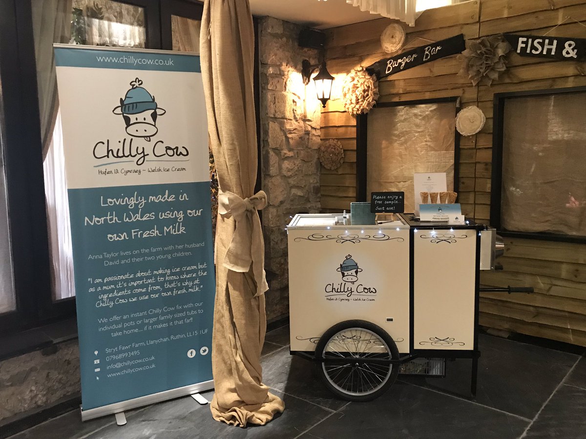 Showcasing our wedding offer today @ValeCountryClub 11-2pm #wedding #icecream #popdown