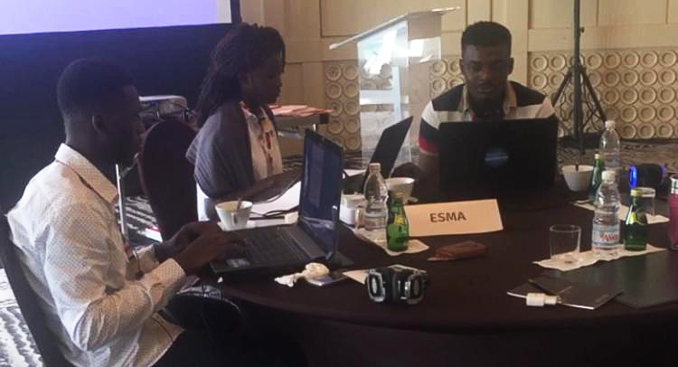 Mo_IbrahimFdn's tweet photo. The teams at the #EditorsLab are hard at work creating prototypes that use technology to help better shape the narrative on #AfricanMigrations. 👩🏿💻#MIFAbidjan https://t.co/PUoKnHiGdi