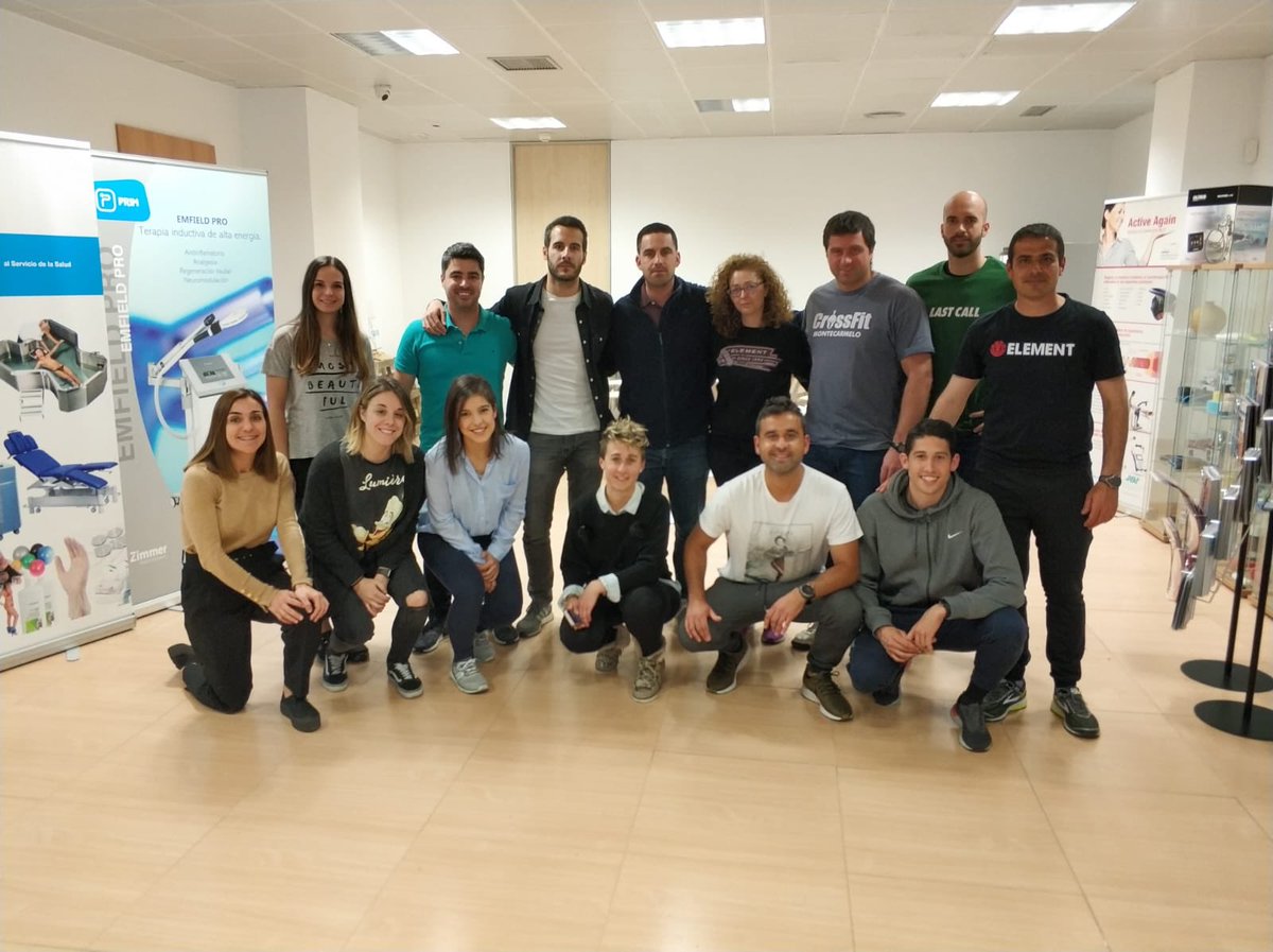 MVClinic's tweet photo. Ayer finalizó el “workshop de #fisioterapinvasiva y ejercicio terapéutico aplicado a las lesiones musculoesqueléticas de la extremidad inferior” con dos grandes docentes que cuentan con una gran experiencia en este ámbito de trabajo @sjimenezrubio_ @Joselu91estevez @primfisio https://t.co/Fj1xpwsEyM