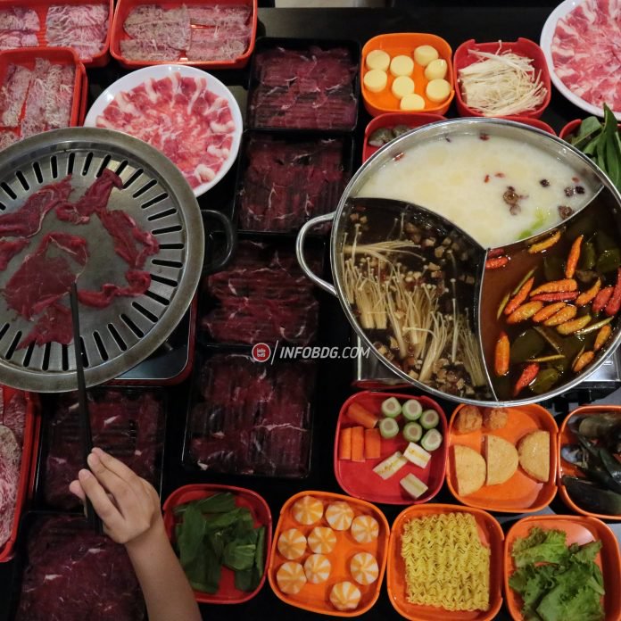 infobdg's tweet image. Habis hujan bawaannya laper dan pengen menu hangat, kalau mimin milih makan suki soalnya makan banyakkan...
Nah kalau taruwit paling doyan menu yang mana nih? 😄

🔁 : Sate Padang
♡  : Suki 
💬 : Bakso