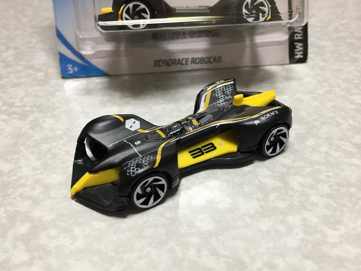 nittchansan's tweet image. HWのロボレースの「ロボカー」やっとゲット！
こりゃ良いね！(^^)
#robocar #HotWheelsxRoborace