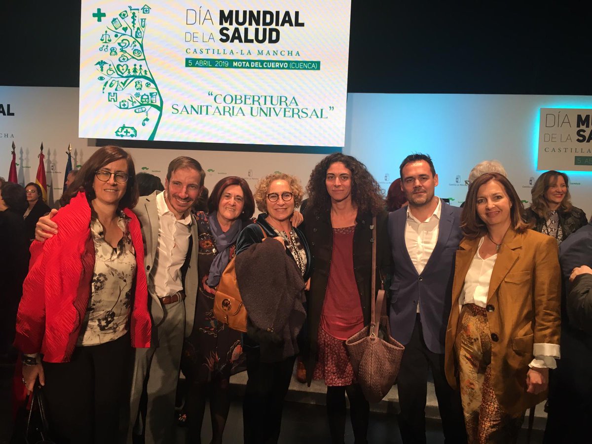 saludmentalclm's tweet photo. Gracias @DamianAlcolea por tu testimonio y tu apoyo a la #SaludMental #CLM. Otra persona experta que ayuda a tejer nuestra Red. https://t.co/pSr8VrZlvF