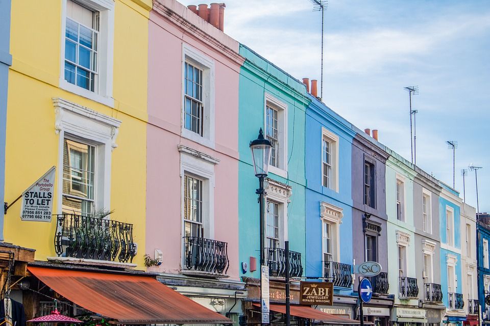 BlogPrestigious's tweet photo. Love at first sight in Notting Hill ? 💖
We fell in love with The Ledbury, an haute cuisine restaurant, 2 Michelin stars 🏆🍽️
Our travel guide : https://t.co/UKOrArXxp3
#travelguide #travelblog #article #blog #nottinghill #london #brettgraham #theledbury #restaurant #award https://t.co/HAdSXeVGeu