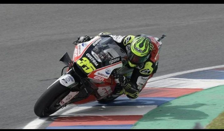 Basri97_onemore's tweet photo. @TRANS7GP dijatuhi penalti karena dianggap melakukan jump start pada MotoGP Argentina di Sirkuit Termas de Rio Hondo https://t.co/zWSXpbNQKf