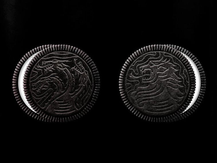 CNET's tweet photo. See Game of Thrones intro reenacted with 2,750 Oreo cookies https://t.co/3Rr5SQJ5Vu https://t.co/D2wumKouYM