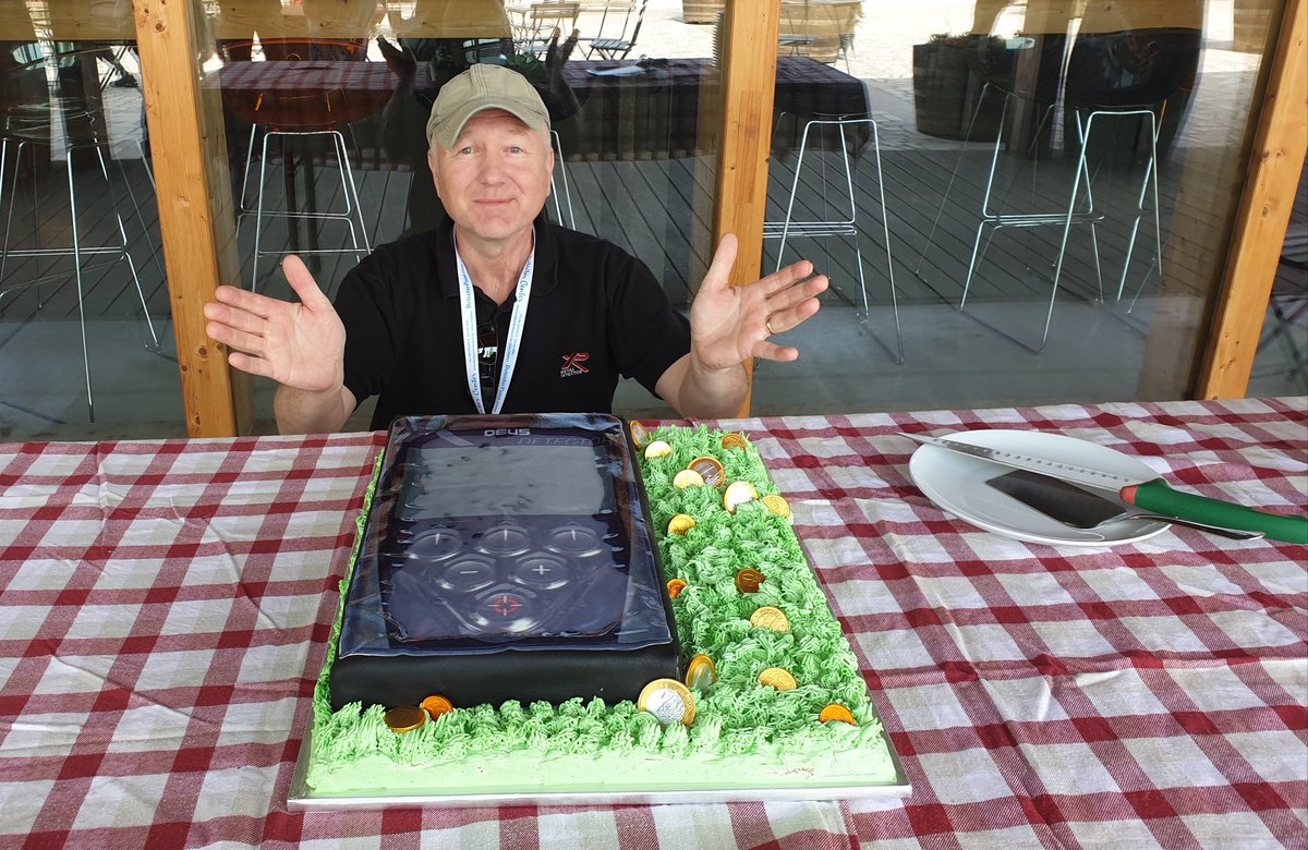 Now that's what I call a rally cake.
#XPrally #Italianrally #EBellecctronica #metaldetecting #xpdeus