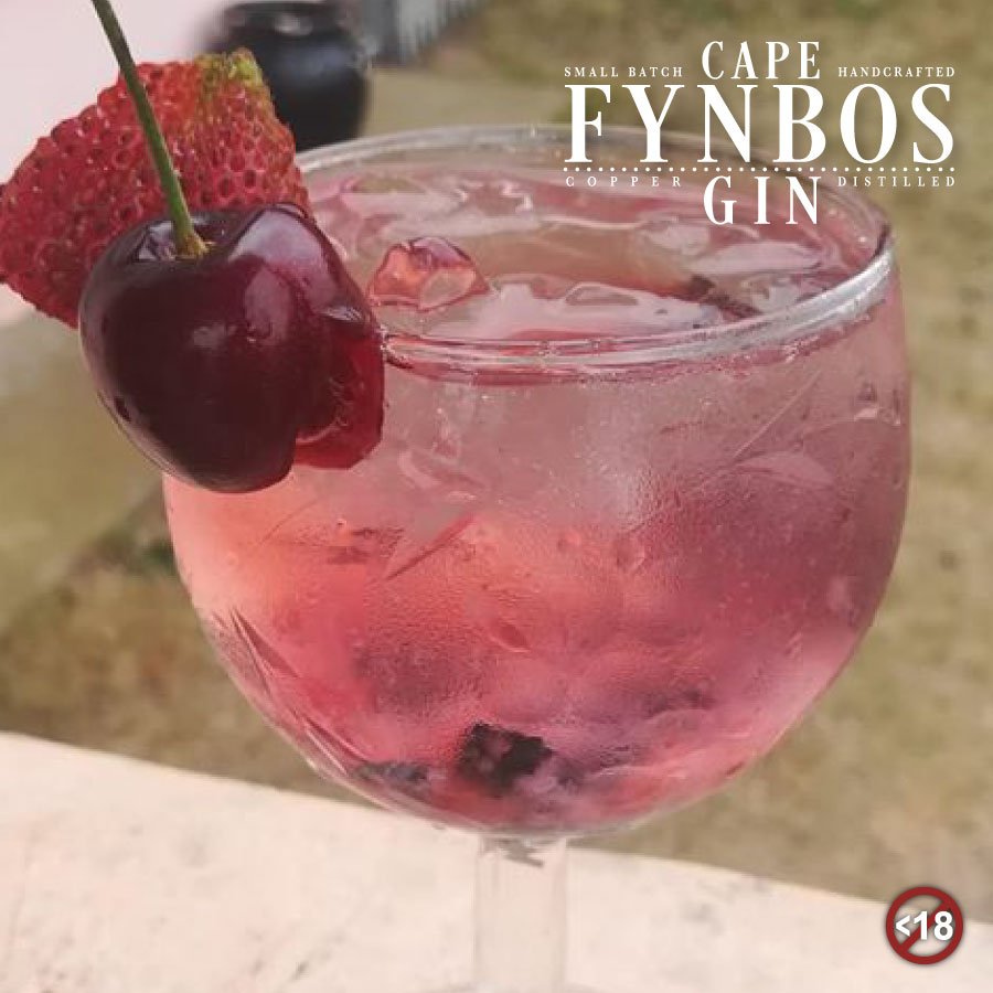 This deliciously fruity G&amp;T recipe is a fan favourite!
Use a sugar-free pink tonic with your Cape Fynbos Gin, add some berry bitters and fresh berries, and finish it off with some crushed ice.
Recipe and photo courtesy of CFG fan, Chantel Behr 🌸
#CapeFynbosGin #CocktailRecipe