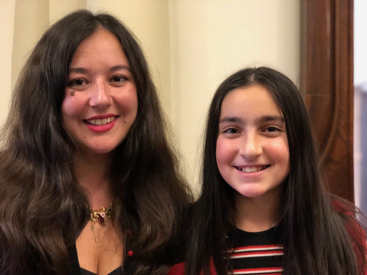 Prestfelde_Lib's tweet photo. The learning never stops for Prestfelde pupils! Here is one of our very talented Year 6s picking up some writing tips from the incredible @Kiran_MH at the #OxfordLiteraryFestival yesterday. We can't wait to hear all about it when we get back to school! @Prestfelde_Eng @prestfelde https://t.co/qvnWKY4A1Y