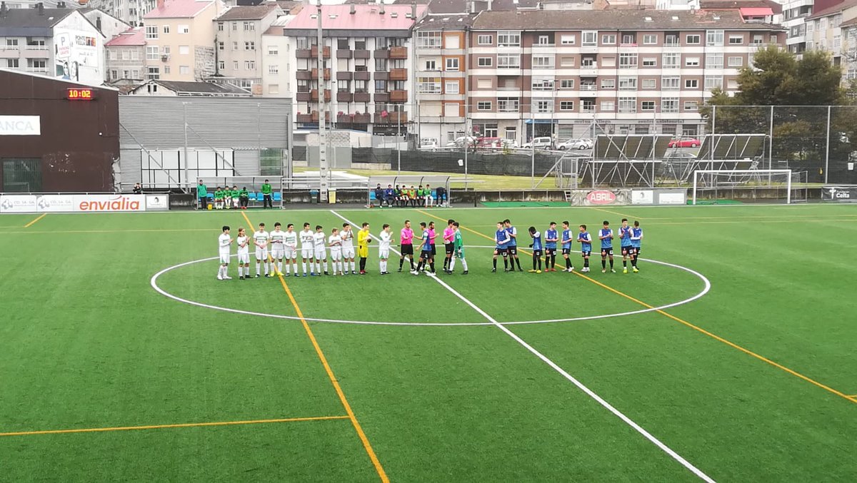 Jugándose el partido de División Honor Cadete
@pabelloncf_com 🆚 #CadeteAOurenseCF
#baseOurenseCF