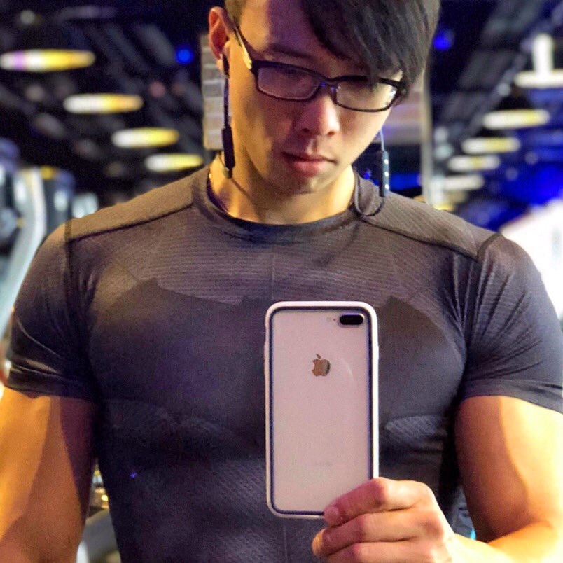 PhoneProUAE's tweet photo. Rough sports? No worries! Rhinoshield Cases hav ur back! 
.
Buy yours on https://t.co/wogtfjh3J3 at https://t.co/rdMQsKdakc
.
#WorldHealthDay #HealthForAll #Dubai #SundayThoughts #OOTT #AbuDhabi #sharjah #موكب6ابريل #يوم_الصحة_العالمي #الشارقة #اعتصام_القيادة_العامة https://t.co/lNYIALqDJf