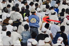 Lihat gambar di Twitter