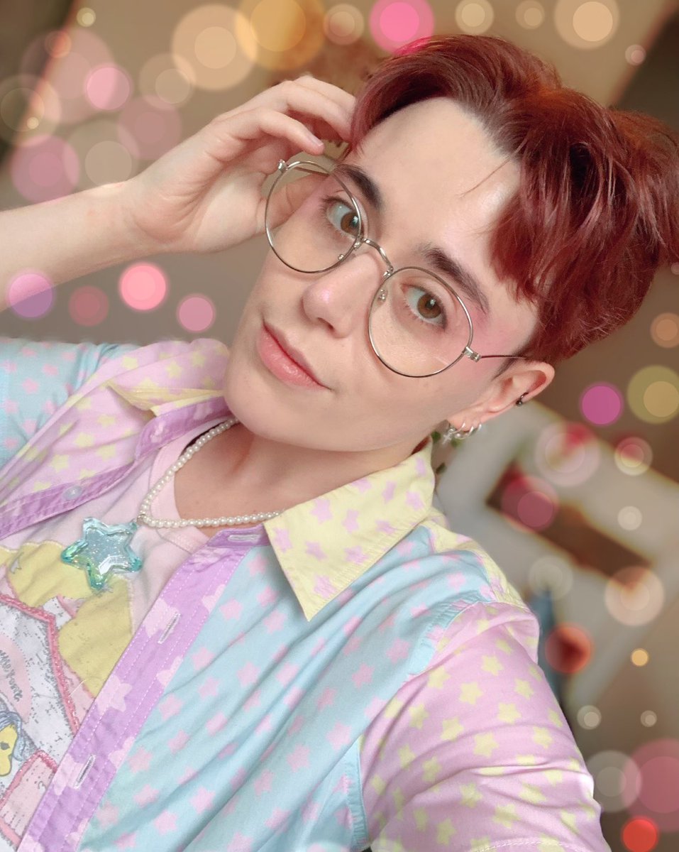 alexanderveigh's tweet photo. Milo from Atlantis The Lost Empire but he’s a pastel gay 🌸 https://t.co/gdRlfgrpJn