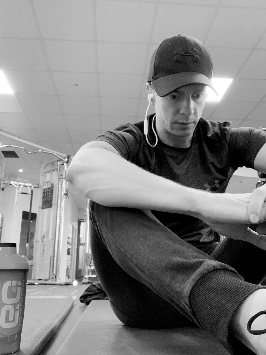 ClaytonKingman's tweet photo. When everyone’s racing and your at the gym working hard on fitness and budget! #focus #fitness #racing #ambassador #Twittertotrack #nevergiveup https://t.co/SHzeejxBwA