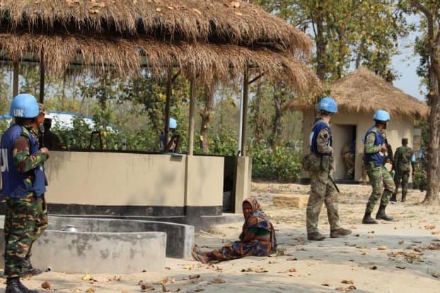theBDarmy's tweet photo. BIPSOT training সেন্টারে বাংলাদেশ এর তৈরী বিডি-০৮ এজল্ট রাইফেল হাতে ইউএস আর্মির সদস্যরা।
#Bangladesh
ক্রেডিট- #DefRes https://t.co/7X8IEEGsmC