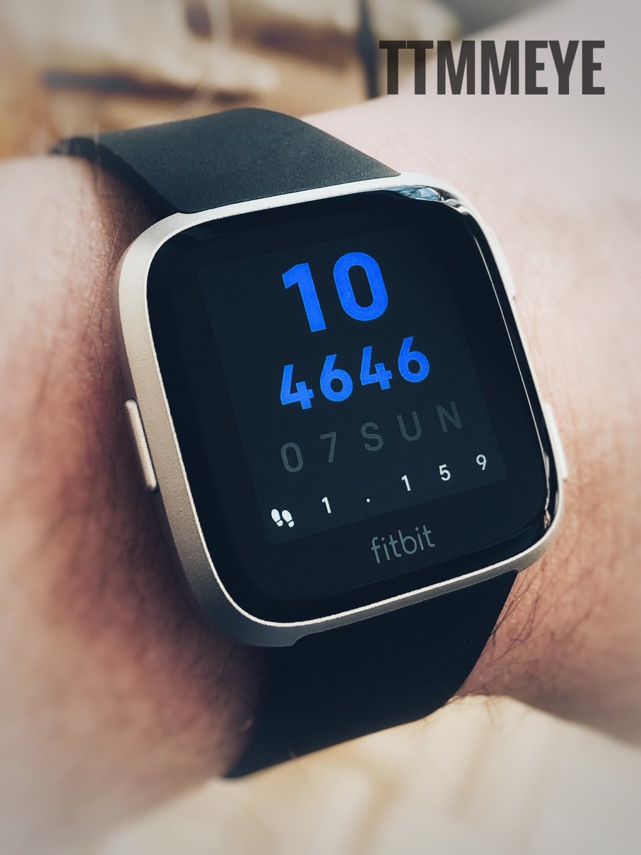 DANdFRA's tweet photo. 4646 shot of “TTMMEYE” #watchface #clockface by @ttmmaftertime with original #Fitbit classic band black #watchband on #fitbitversa #fitbitversalite https://t.co/ZS62Kk0CWW