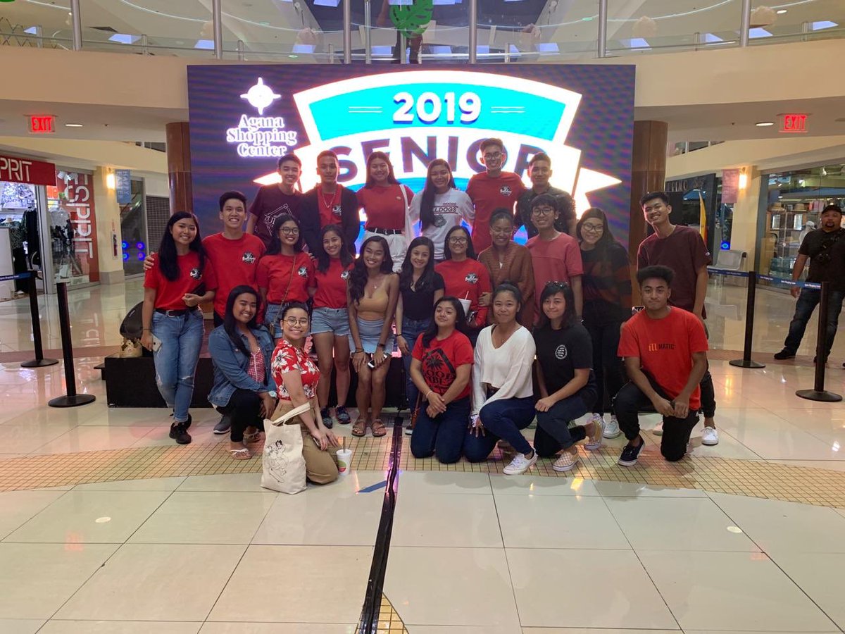 OHSCO2019's tweet photo. On behalf of 2019, we would like to send a huge thanks to everyone who partook and gave support to the lip dub competition this year. All of this wouldn’t have been possible without your support.🙏🏼❤️

‼️2019 Senior Lipdub Champions‼️ 

#ALEXAPLAYOHSCO2019 🤩 https://t.co/Sn0hbGoVQD