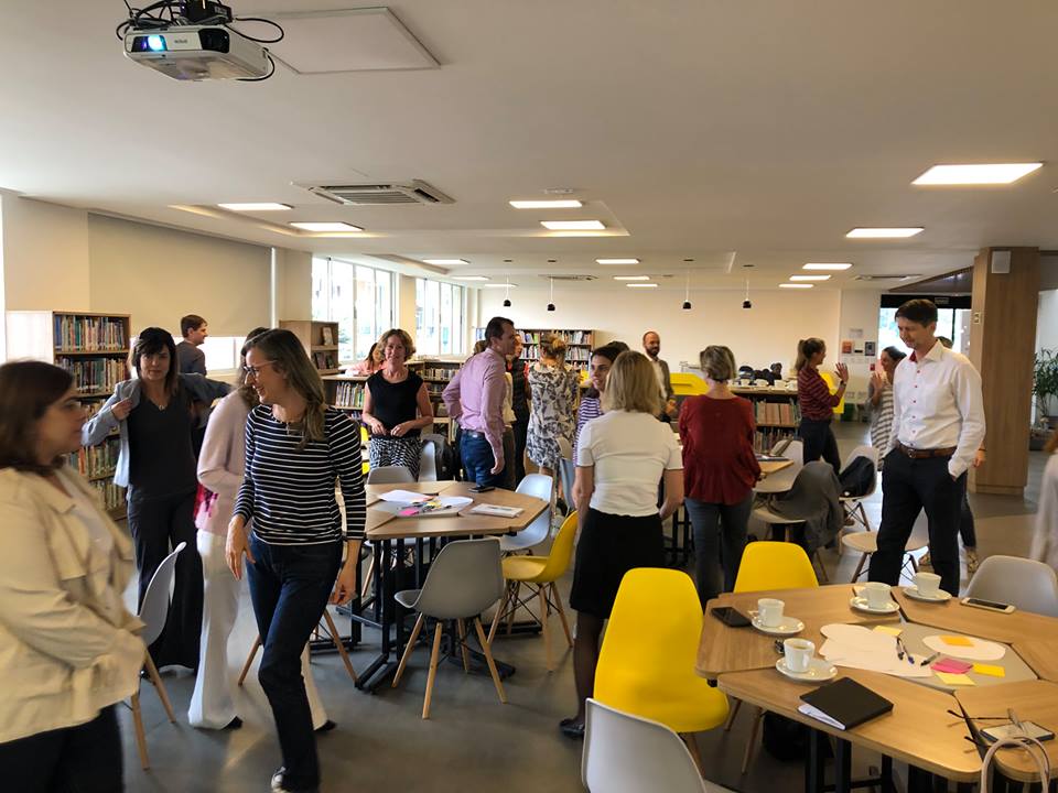 RyanPersaud23's tweet image. #EduroLearning #coetail #SpringIntoLearning #literacy #digitalcitizenship #iscbrazil @wondrwomyn