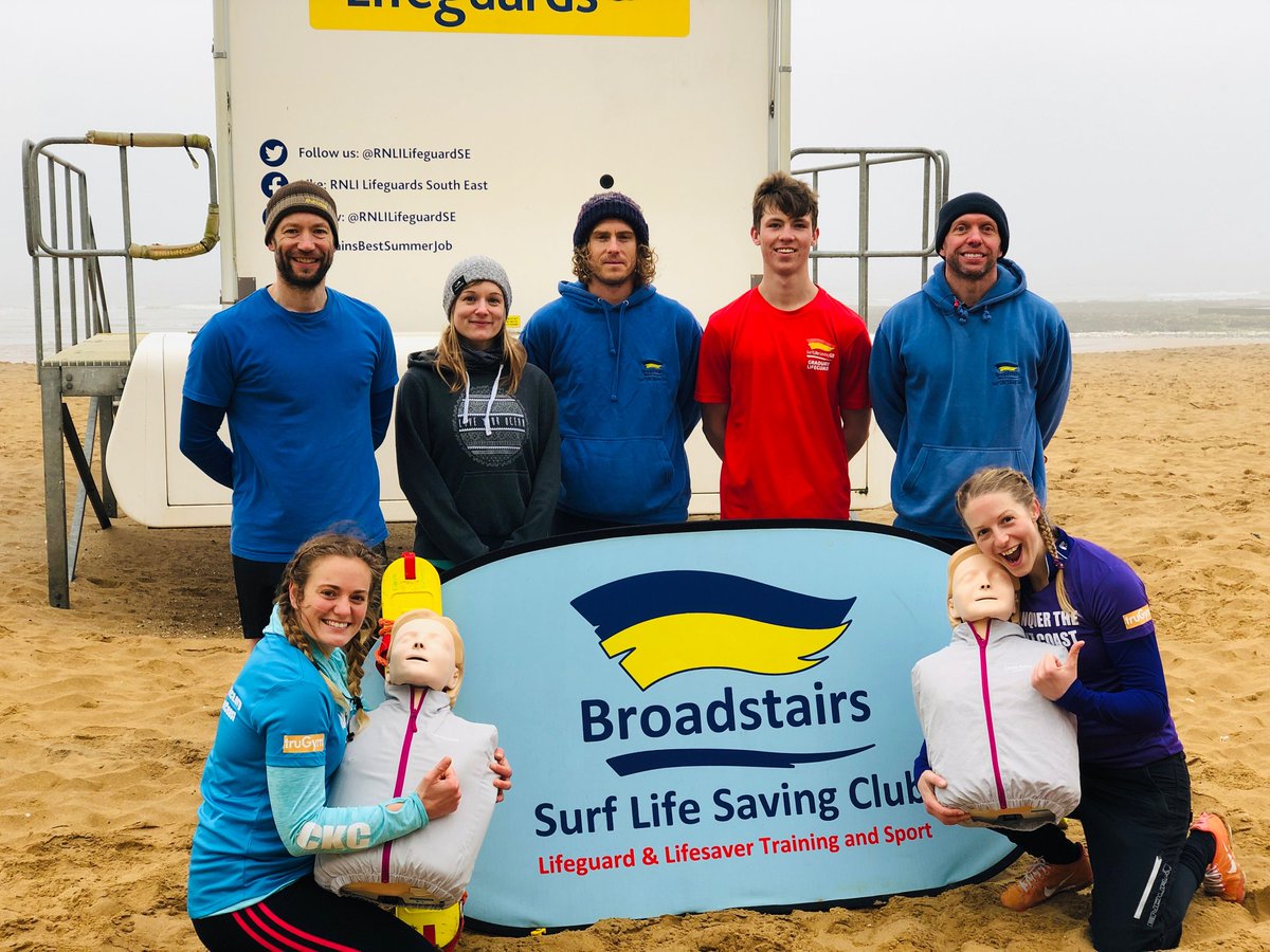 LiuBatchelor's tweet photo. Incredible start to Day 2 - refreshing night @Walpolebayhotel and then on to @BroadstairsSLSC learning some really important skills #savealife #conquerthekentcoast https://t.co/e2RlWKhNpz