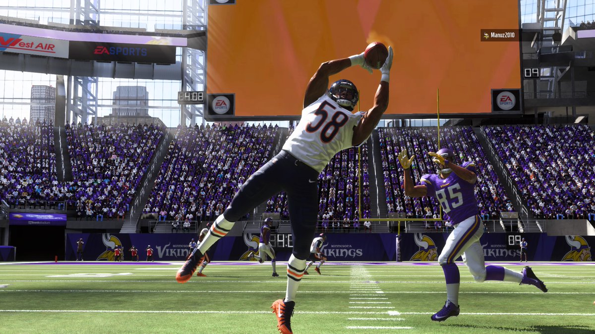Bears_AML's tweet photo. Roquan and defense bounce back in week 4 win @ANZAC_CFM #amlpics https://t.co/ZkpLJjODOV
