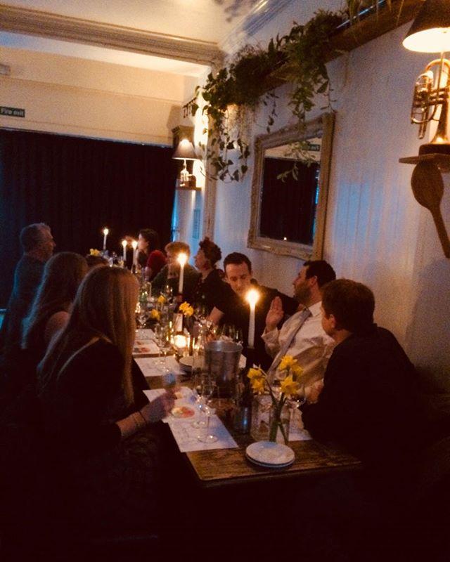 Daffs and booze 🥳👌🍾🥂🥳#throwback to last year’s Easter tasting.
.
.
Join us to kick off the long weekend this April 18th for our bank holiday quiz night. Eight wines plus a cocktail and delicious food from <a href="/twospoonslondon/">Two Spoons</a> .
.
.
Link in bio x
.
.
… bit.ly/2I3uoIk