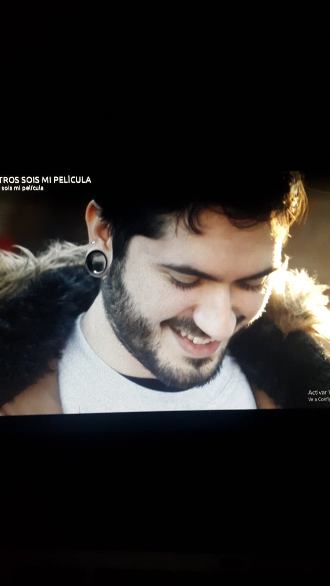 goodyearsof's tweet photo. Me acabo de ver "Vosotros sois mi película" y me he quedado en shock. O sea, me tocó el alma.  Hasta una lagrimita salió, reí, me quedé en blanco y me dieron ganas de traspasar la pantalla para darte un abrazo @Wismichu, eres el puto amo después de Joaquín. VIVA WISMICHU COŇOO https://t.co/vmBpOxt6pQ