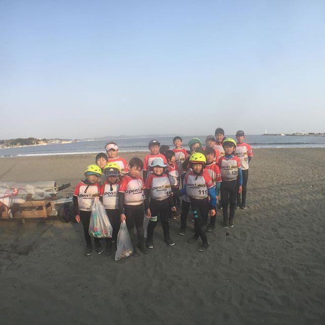 chottoyacht's tweet photo. 〜ちょっとヨット活動〜
今日はポカポカ陽気でした☀️⛵️ #2019年4月7日 #ちょっとヨット #江ノ島 #enoshima #yacht #海 #ヨット #マリンスポーツ #openbic #magicmarine #習い事 #湘南 #ビーチクリーン https://t.co/tUuYckuwyA