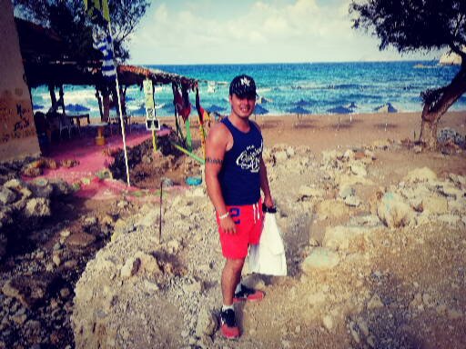 StephaneBadin's tweet photo. Juillet 2016 et Aout 2018 une petite virée en Crete à Matala puis vers Heraklion était nécessaire pour décompresser du travail.
#Crete #matala #vacances #stephanebadin https://t.co/arlkI3YWAU