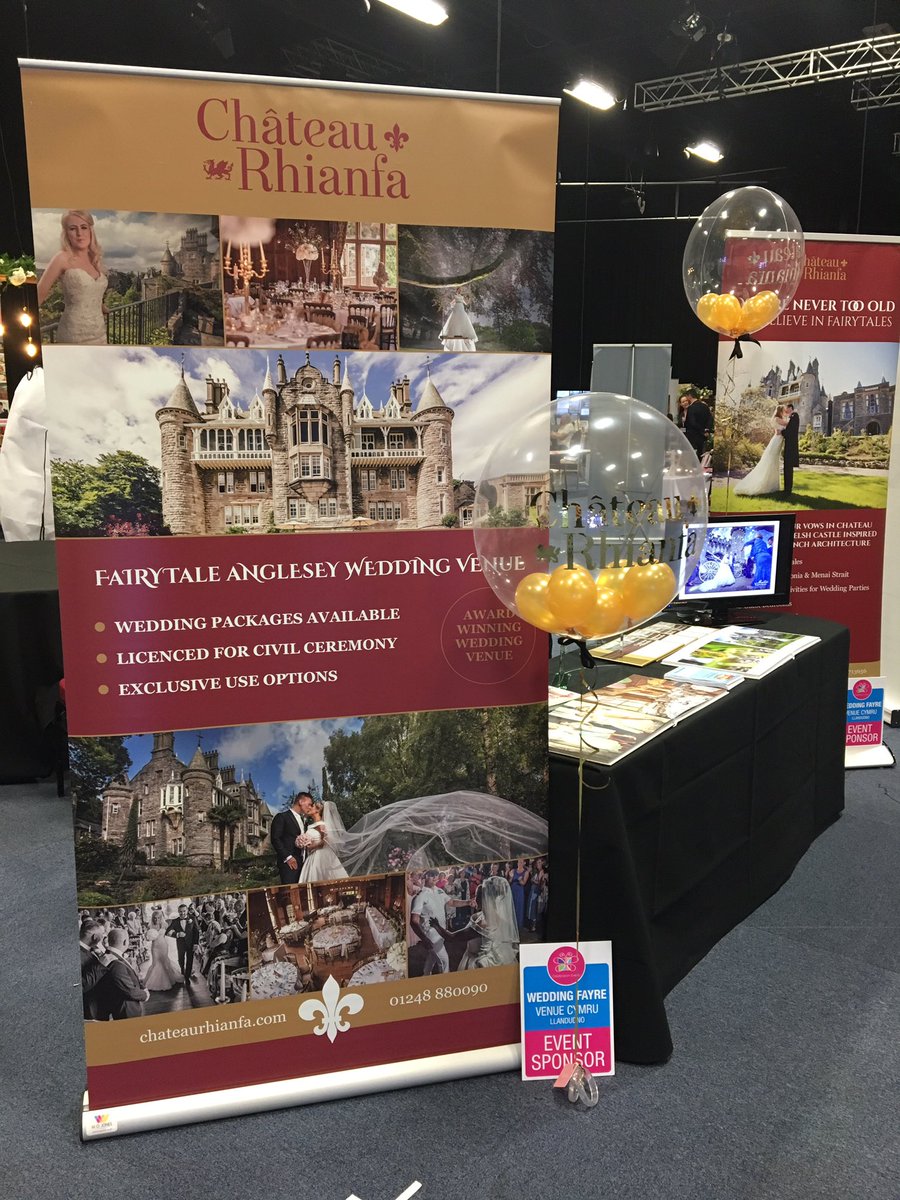 Delyth & Emilee are set up @VenueCymru and ready for an exciting day ahead meeting Brides & Grooms! Pop along to say hello! #VenueCymruWeddingFayre #celebrationevents