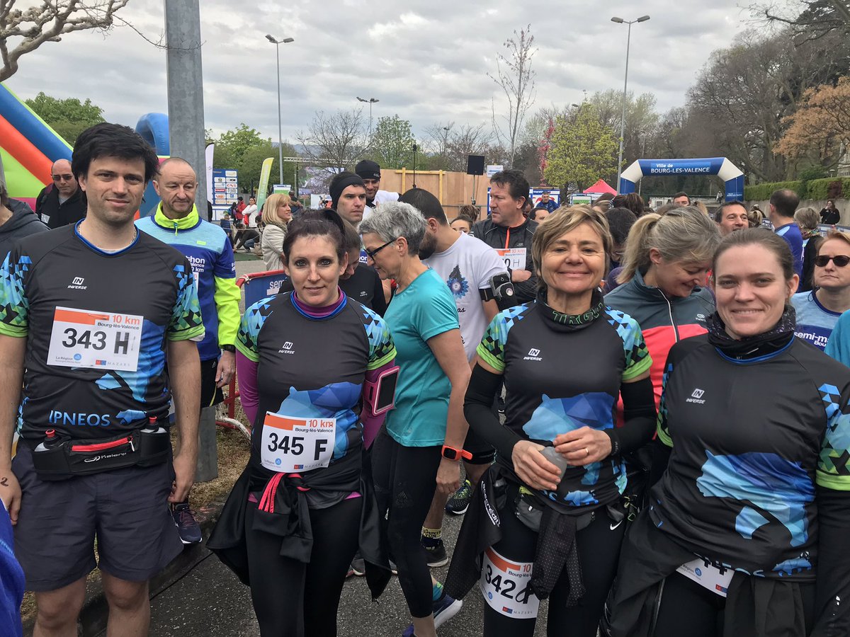 ipneos's tweet photo. Bravo à tous les participants et à la team #IPNEOS #TRGV qui ont participé au semi marathon @villeblv https://t.co/uw5P6xJJnp