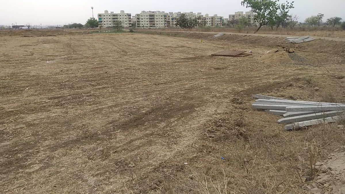 RealEstateNgp's tweet photo. The Best Valuevble #Property on Wardha road, Nagpur.
#NMRDA sanctioned with 80% #Bank #finance
#Book today
#Plots for #sale
#MahalaxmiDevelopers
Office ph. +918010522766
#propertyKailash #RealEstate @RealEstateNgp https://t.co/RSwp4eLTEK