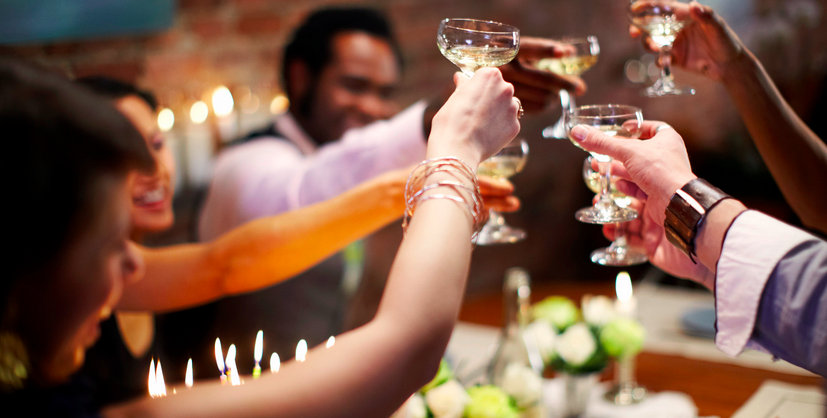 PWUD don’t talk abt drug use because prohibition & medical authority silence users. We freely talk about enjoying drugs like alcohol. Drinkers know what they imbibe & hopefully practice harm reduction. Pleasure, along w/ collateral outcomes, is the point.  #TwitterDrugSchool 3/12