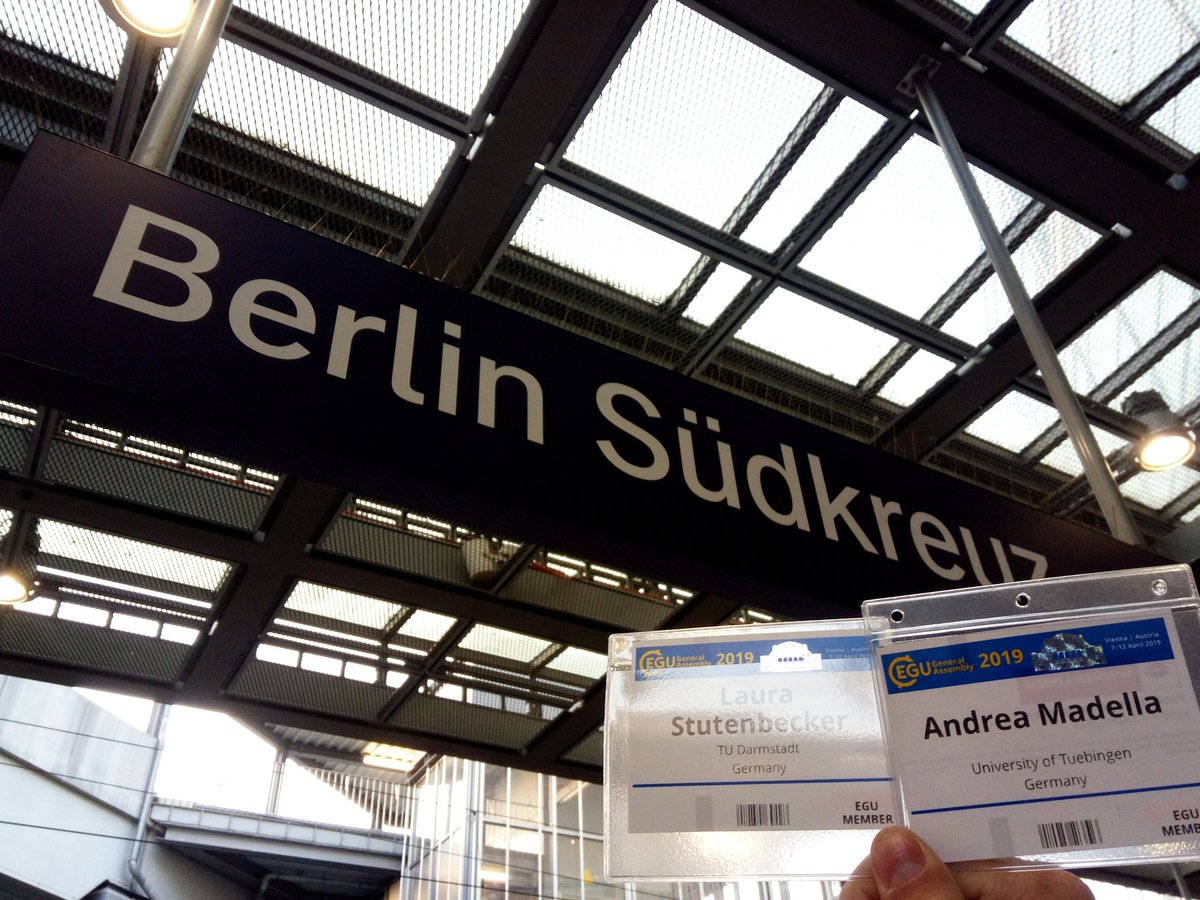 Typical sunday for couples working on their #dualcareer: European grand tour to attend #EGU19 #egubytrain
