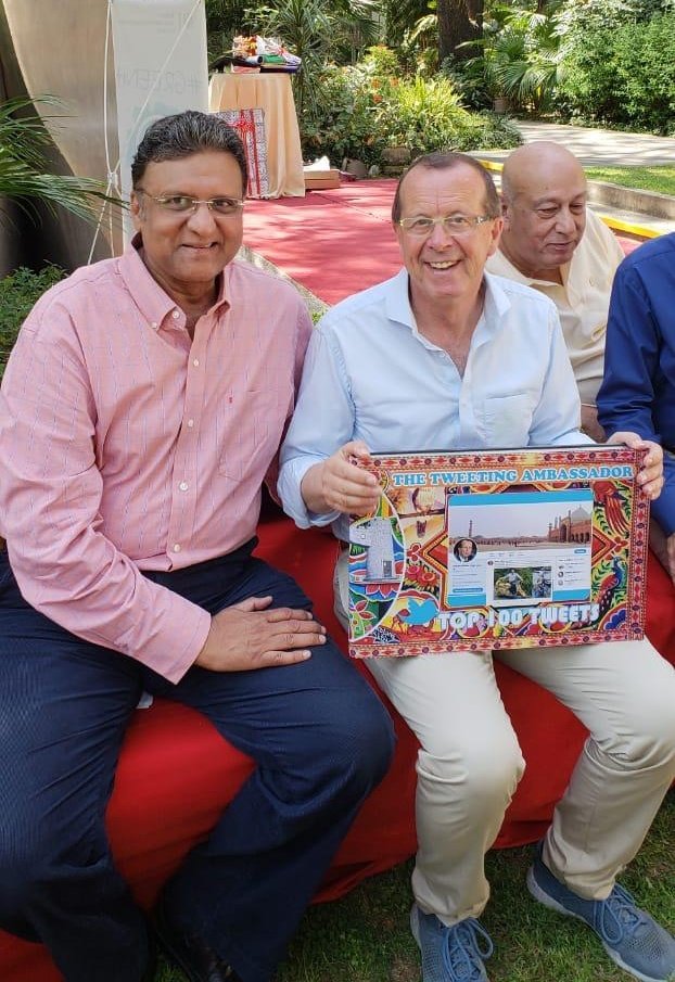 GermanyinPAK's tweet photo. What a memorable farewell brunch with my friends &amp; colleagues!! Thank you all for so much love!! gave my farewell speech with heavy heart😓. Was one of the best posting ever!! Only 2 days to go!! Will miss #Pakistan &amp; her people forever 😭. https://t.co/Ep46CL9Jv8