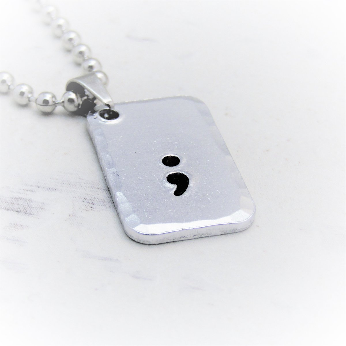 RogueBunnyUK's tweet photo. Raise awareness with this minimal and simplistic semi colon necklace. A great gift for letting someone know you are there for them no matter what! >> https://t.co/8F8AmU7KoF #mentalhealth #depression #anxiety #mentalhealthawareness #love #health #selfcare #selflove https://t.co/ee8mx8CCqU