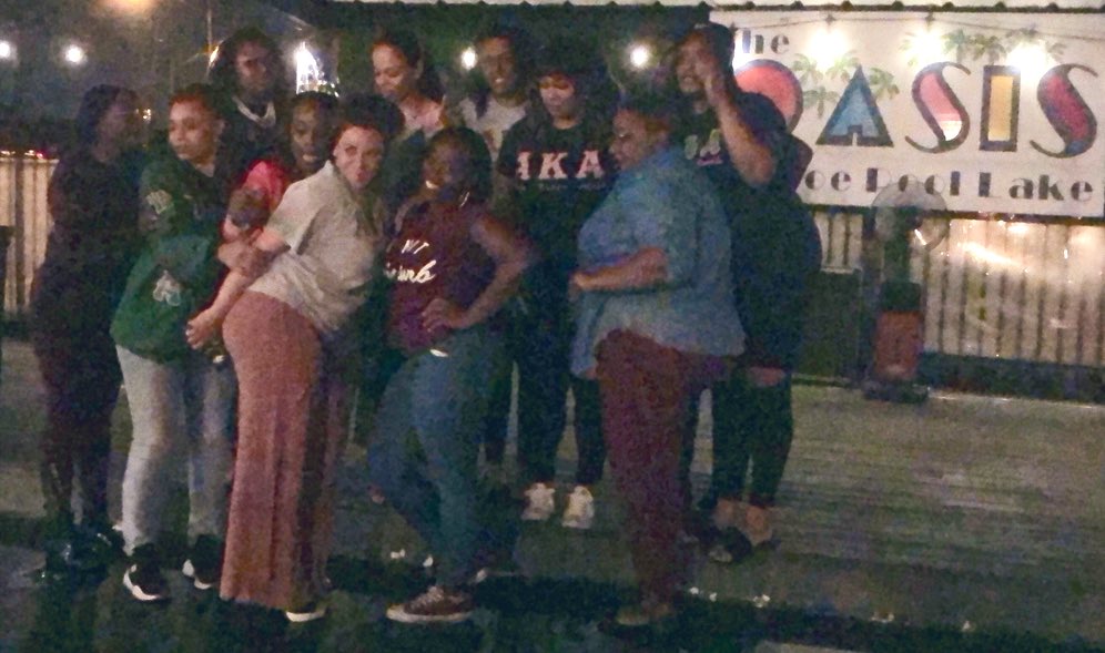 TheWonderfulMs's tweet image. Hanging with my line sisters is always laughter and fun. 💓💚#AKA1908  #ZetaChi #spring05 #JCC #theoneswhobroughtitback