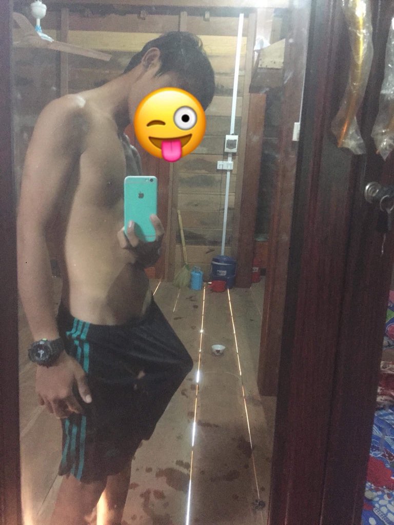 ភ្លេចខ្ញុំនៅនិង😁រវល់ការងារពេកអត់លុយចូលឆ្នាំ☺️ធំអត់ពិននិង🍆