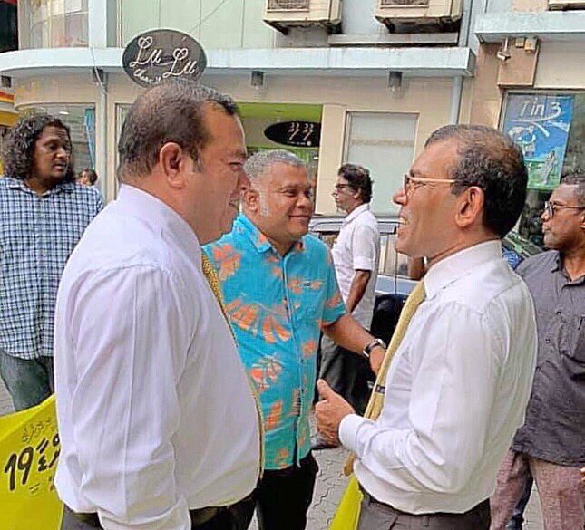 ShafiuJameel's tweet photo. “ @aslamdp akee majlis speaker kamah gaabil beyfulheh @MohamedNasheed https://t.co/48ksHgU2aU