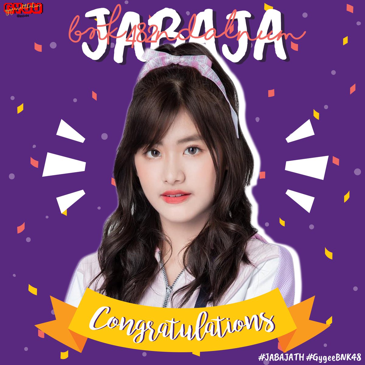 gyju04's tweet photo. Congratulations Gygee BNK48 🎉❤️❣️💗💖💓💝💘
ขอแสดงความยินดีกับน้องจีจี้ที่ติดเซม 1ใน16 JABAJA ด้วยนะคะ~ เย้!! เก่งมากก ดีใจกับหนูด้วยนะ
.
"มาร่วมแสดงความยินดีกับน้องกันน่าา"
.
#GygeeBNK #BNK48 #JabajaTH #BNK482ndAlbum #Gyju https://t.co/G3hJ8wKKP2